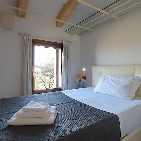 Terrace Apartment, Pool, Garden, Treviso Apartment Silea