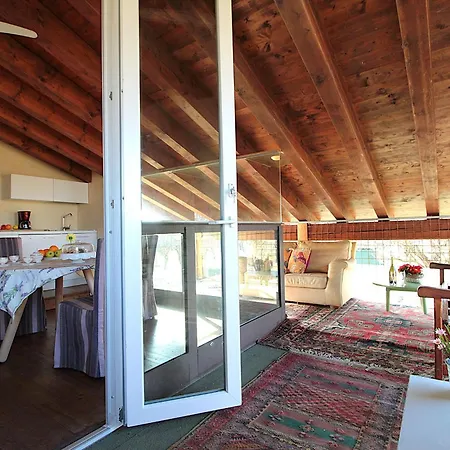 Terrace Apartment, Pool, Garden, Treviso Apartment *