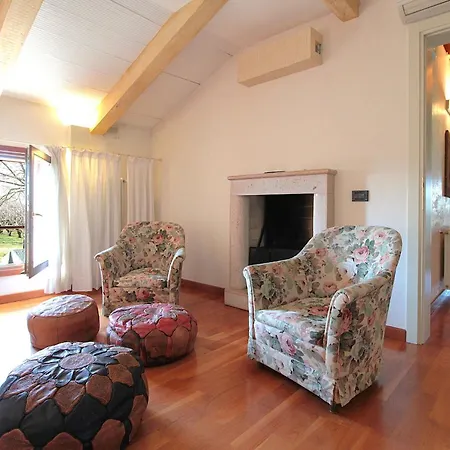 Terrace Apartment, Pool, Garden, Treviso Apartment *