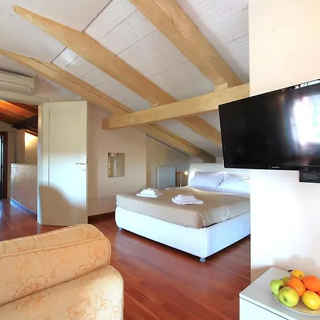 Appartement Terrace Apartment, Pool, Garden, Treviso Silea