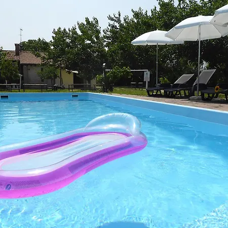 Terrace Apartment, Pool, Garden, Treviso Appartement *