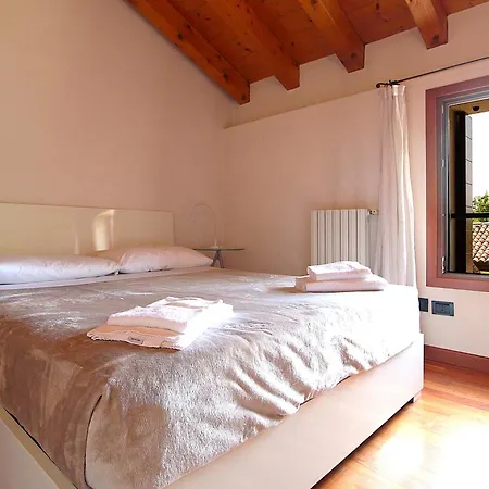 Apartments, Pool, Garden, Treviso *