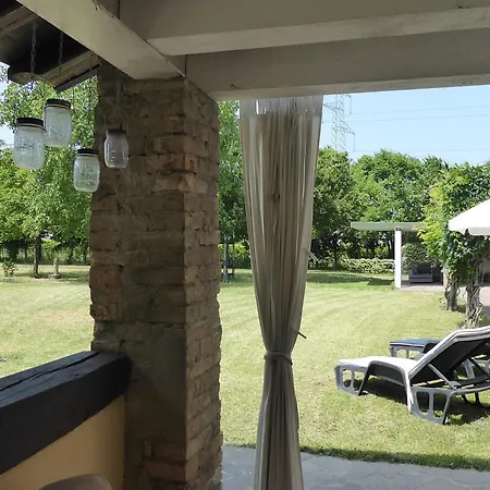 Apartments, Pool, Garden, Treviso Apartment Silea