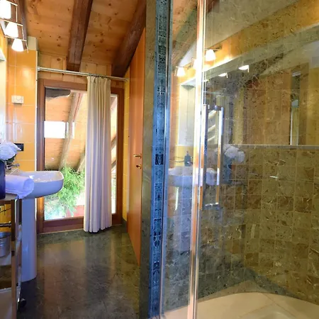 Apartments, Pool, Garden, Treviso דירה *