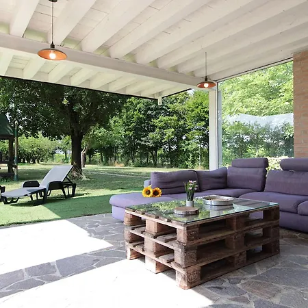 Apartments, Pool, Garden, Treviso Apartment *